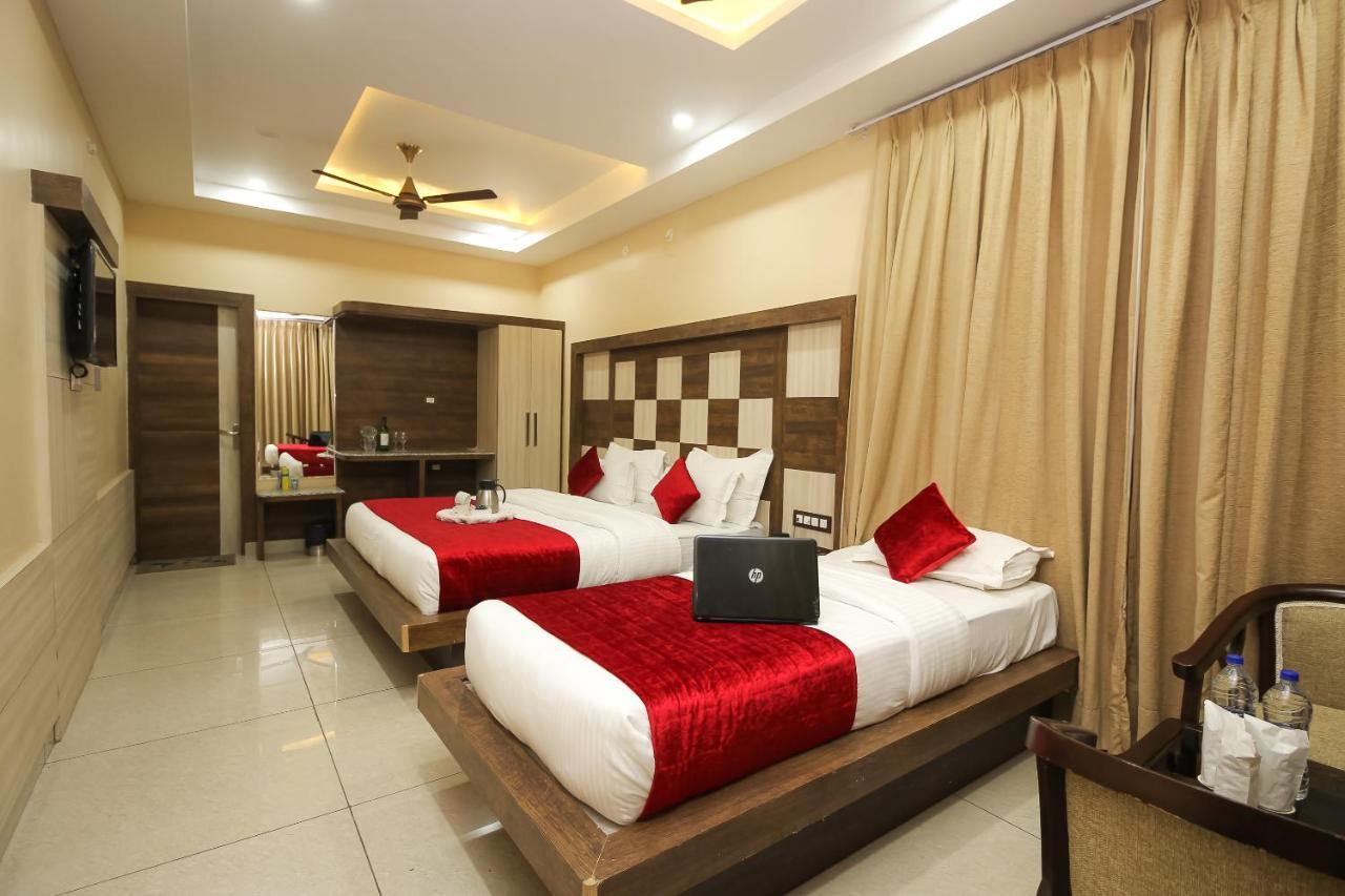 Hotel King Castle 3*
