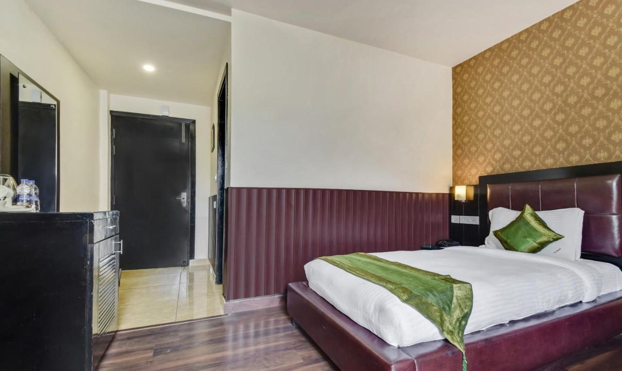 The Vaikunth 3*