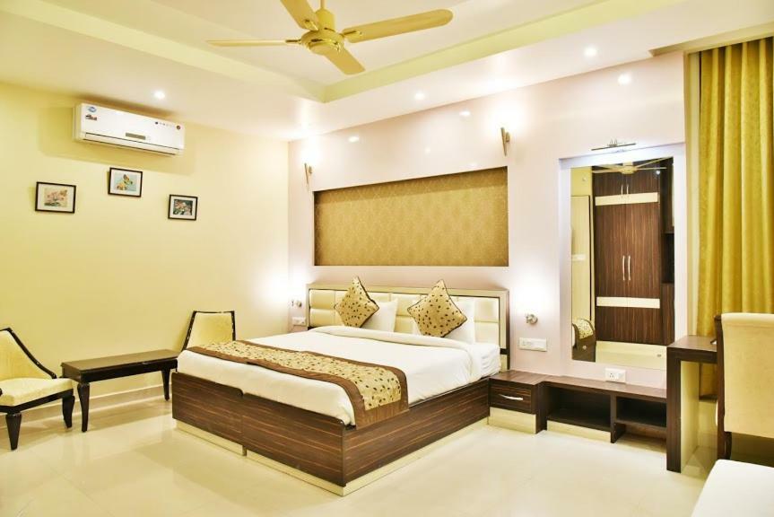 Citrus Classic Mcleodganj Hotel 4*
