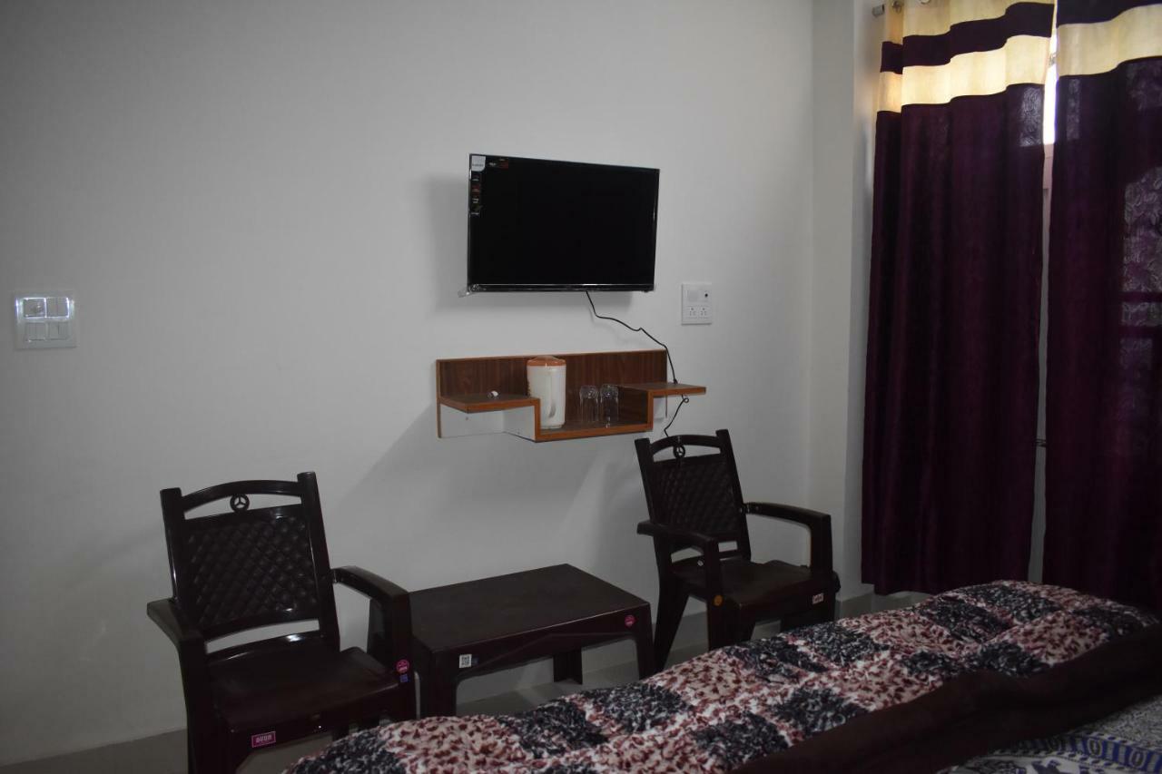 The Himalayas Guest house Dharamshala