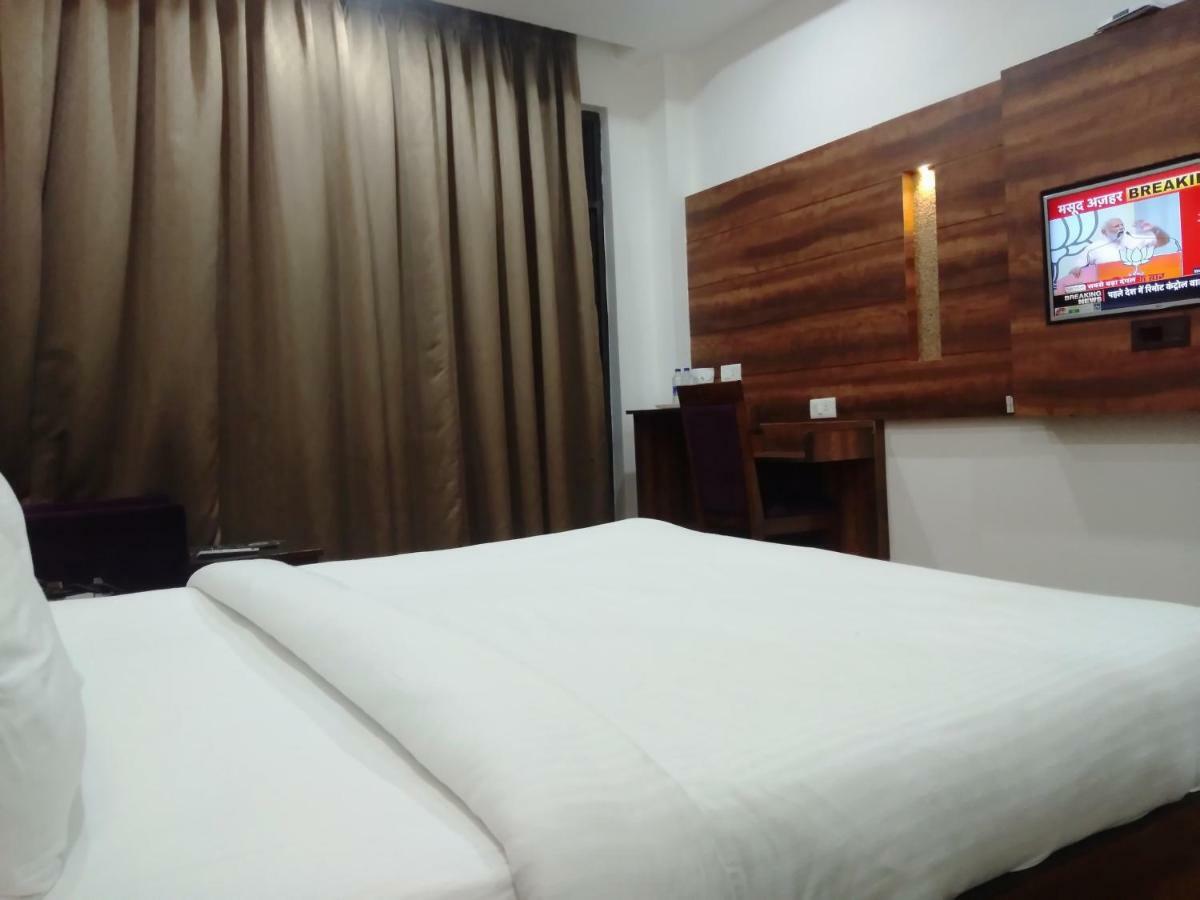 Hotel Ak Continental - Mcleodganj Dharamshala