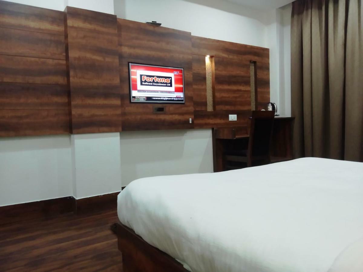 Hotel Ak Continental - Mcleodganj 3*