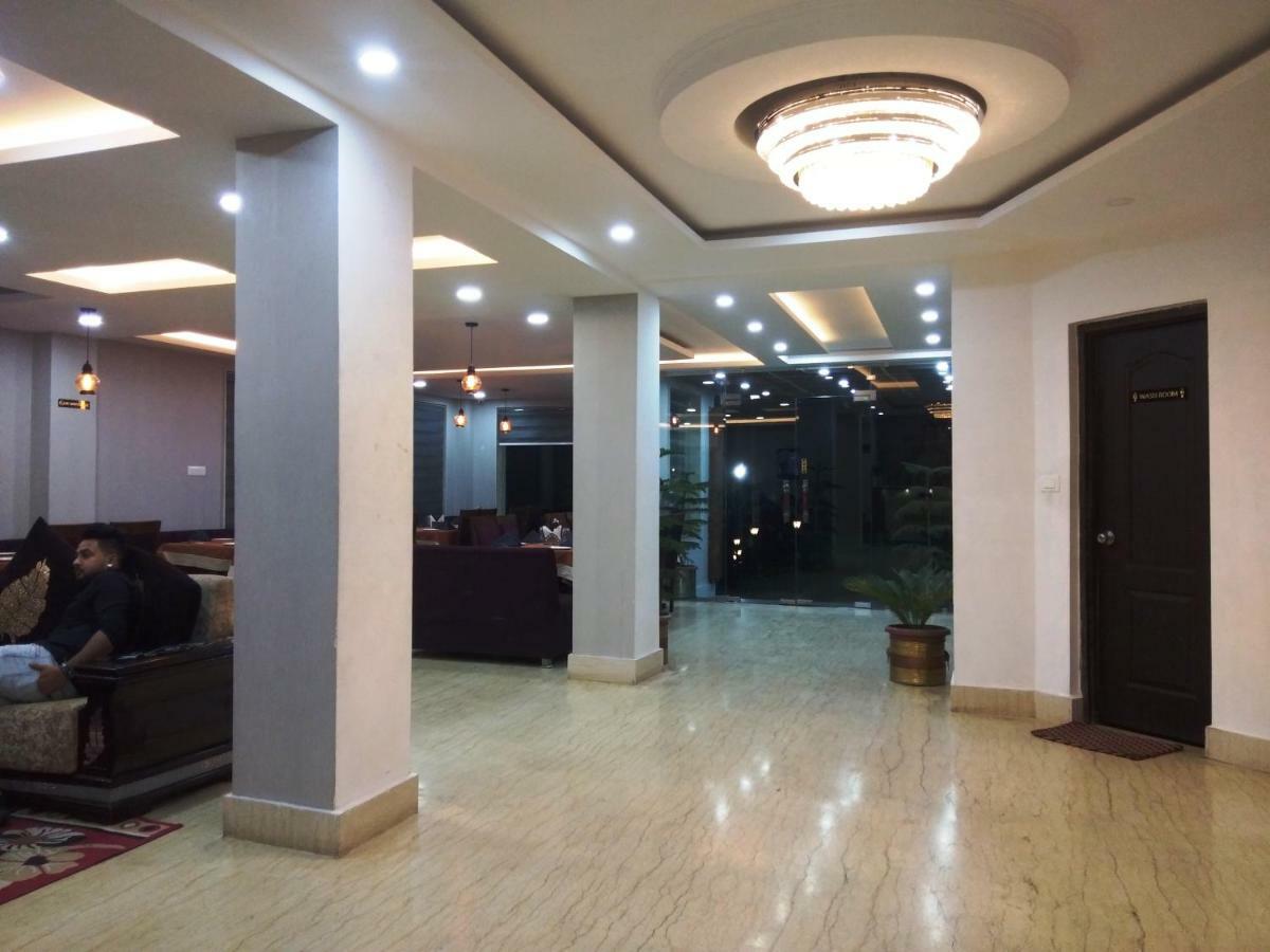 Ak Continental - Mcleodganj