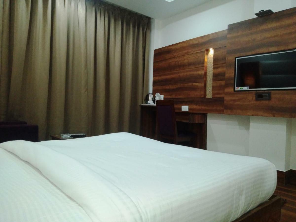 Hotel Ak Continental - Mcleodganj