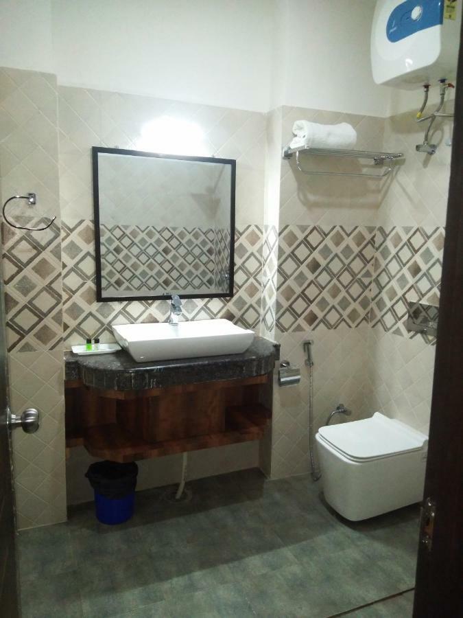Hotel Ak Continental - Mcleodganj