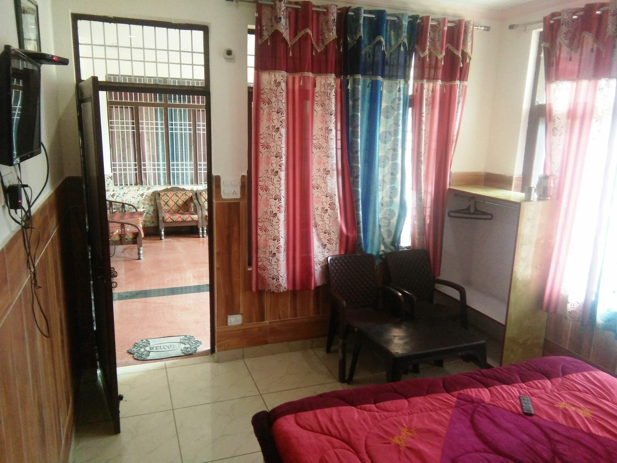 Hotel Royal Taj Dharamshala