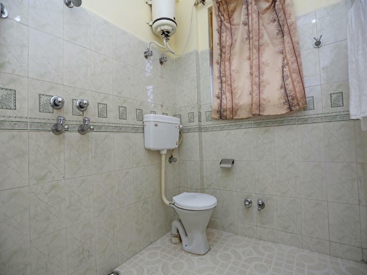 Hotel Oyo 29115 Midway 3*