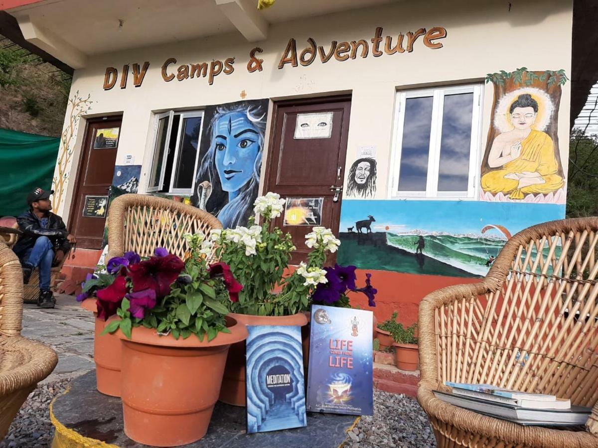 Div Adventure Camp