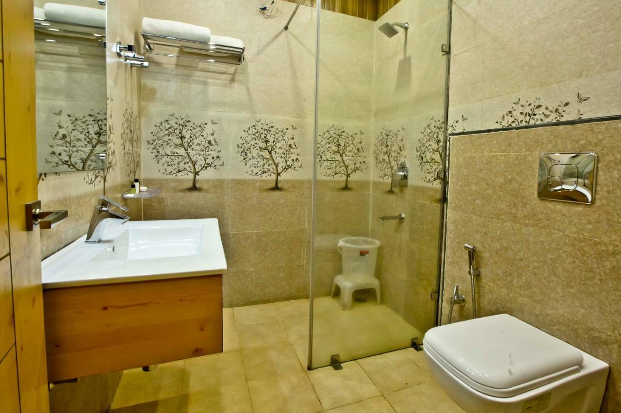Quartz Himalayan Brothers Hotel