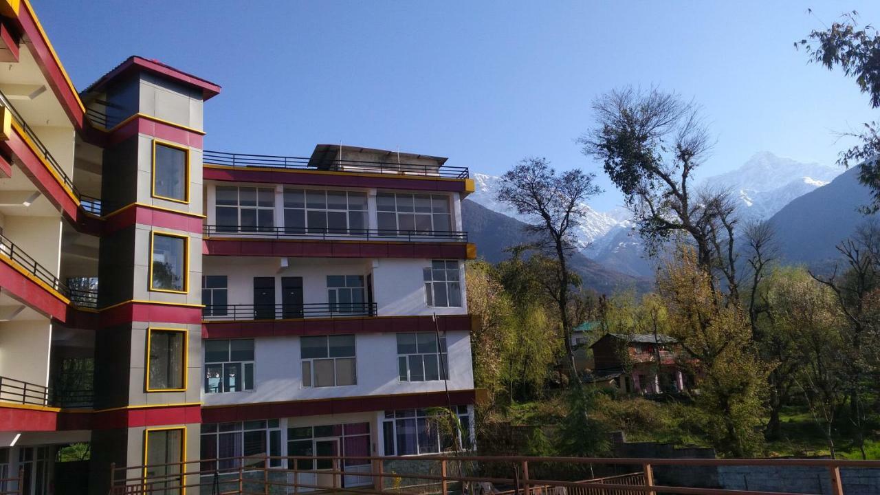 Hotel Highland Village Dharamshala
