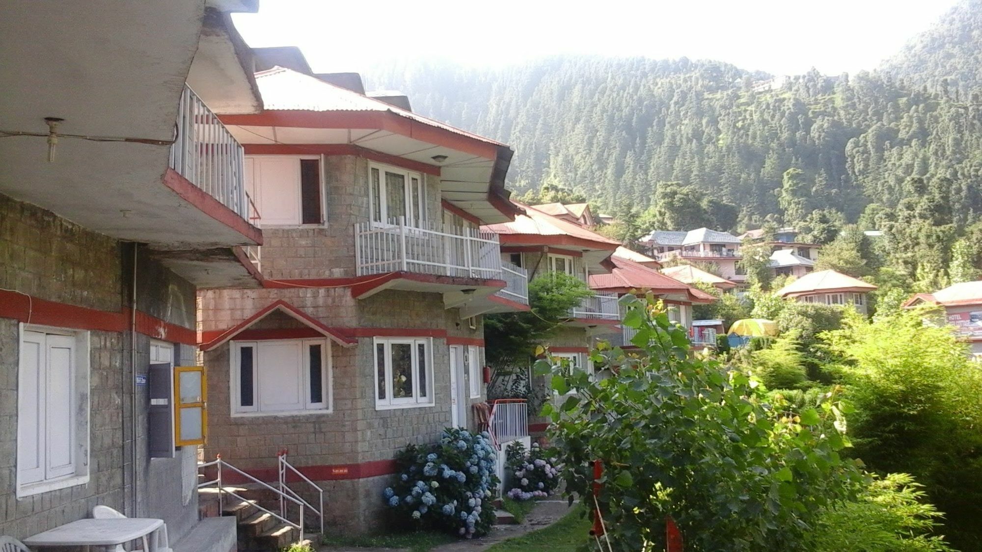 Dev Hotel 3*