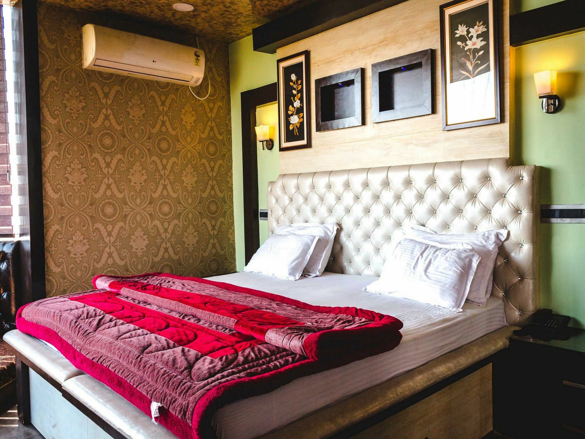 Oyo 13229 Hill View With Pool Apartment Dharamshala