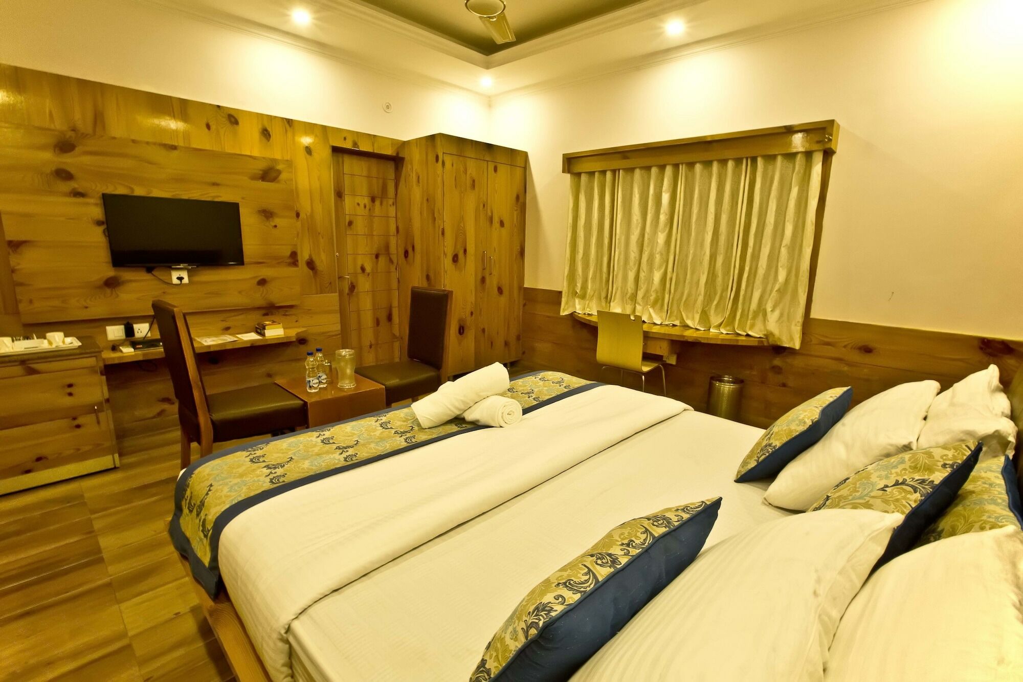 Hotel Quartz Himalayan Brothers 3*