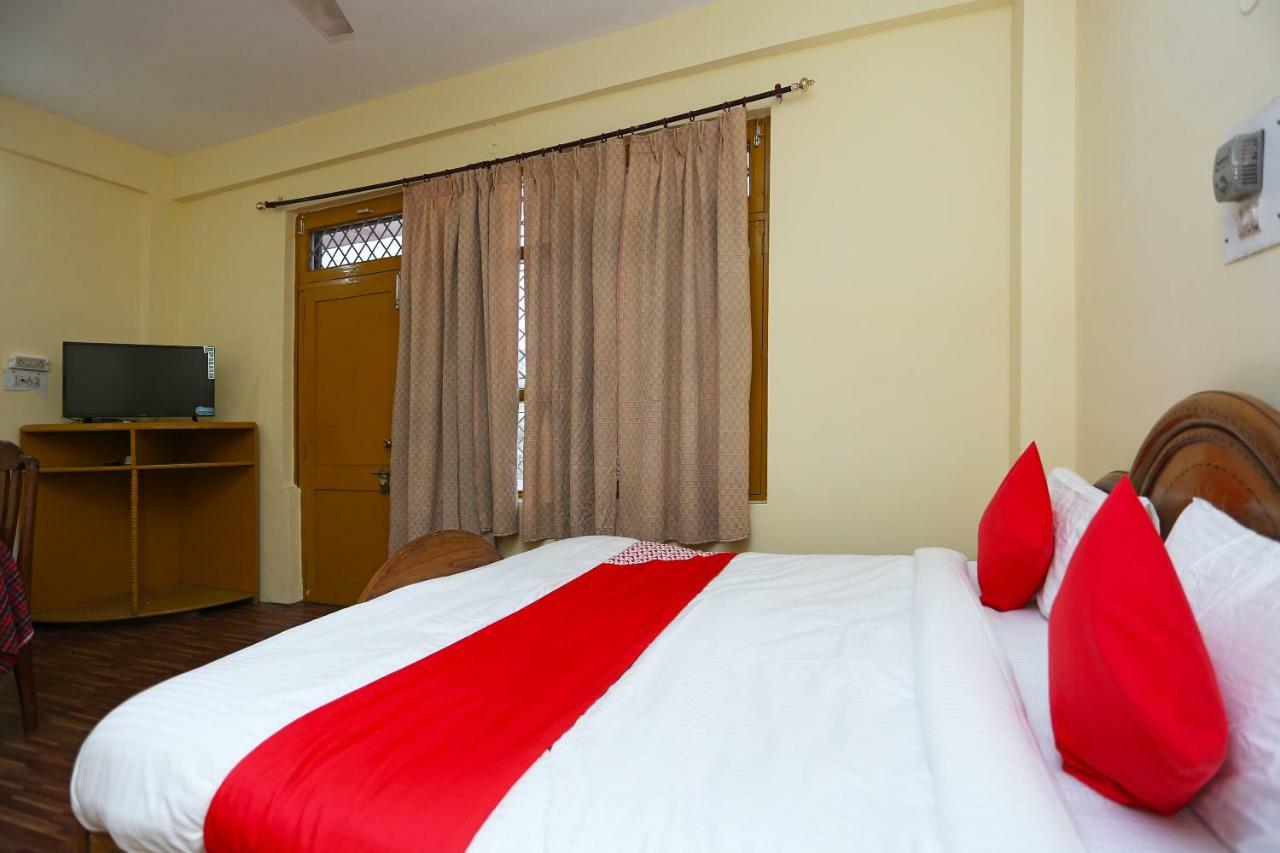 Oyo 29115 Midway Hotel 3*