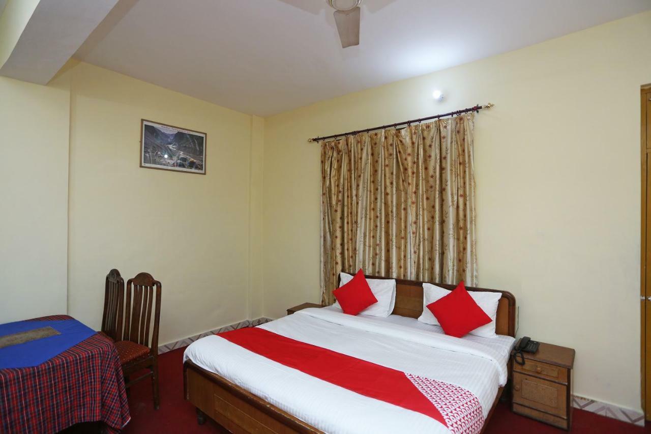 Oyo 29115 Midway Hotel 3*