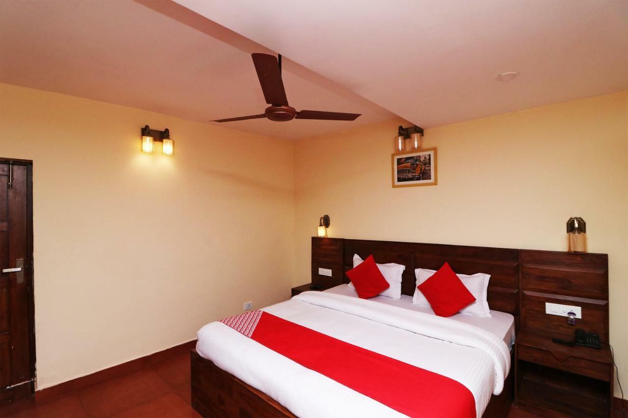Capital O 4079 Nandini 3* Dharamshala