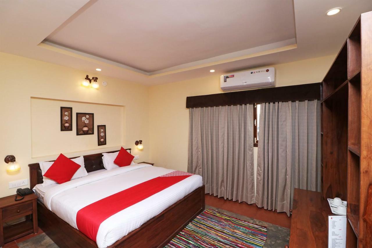 Capital O 4079 Nandini 3* Dharamshala