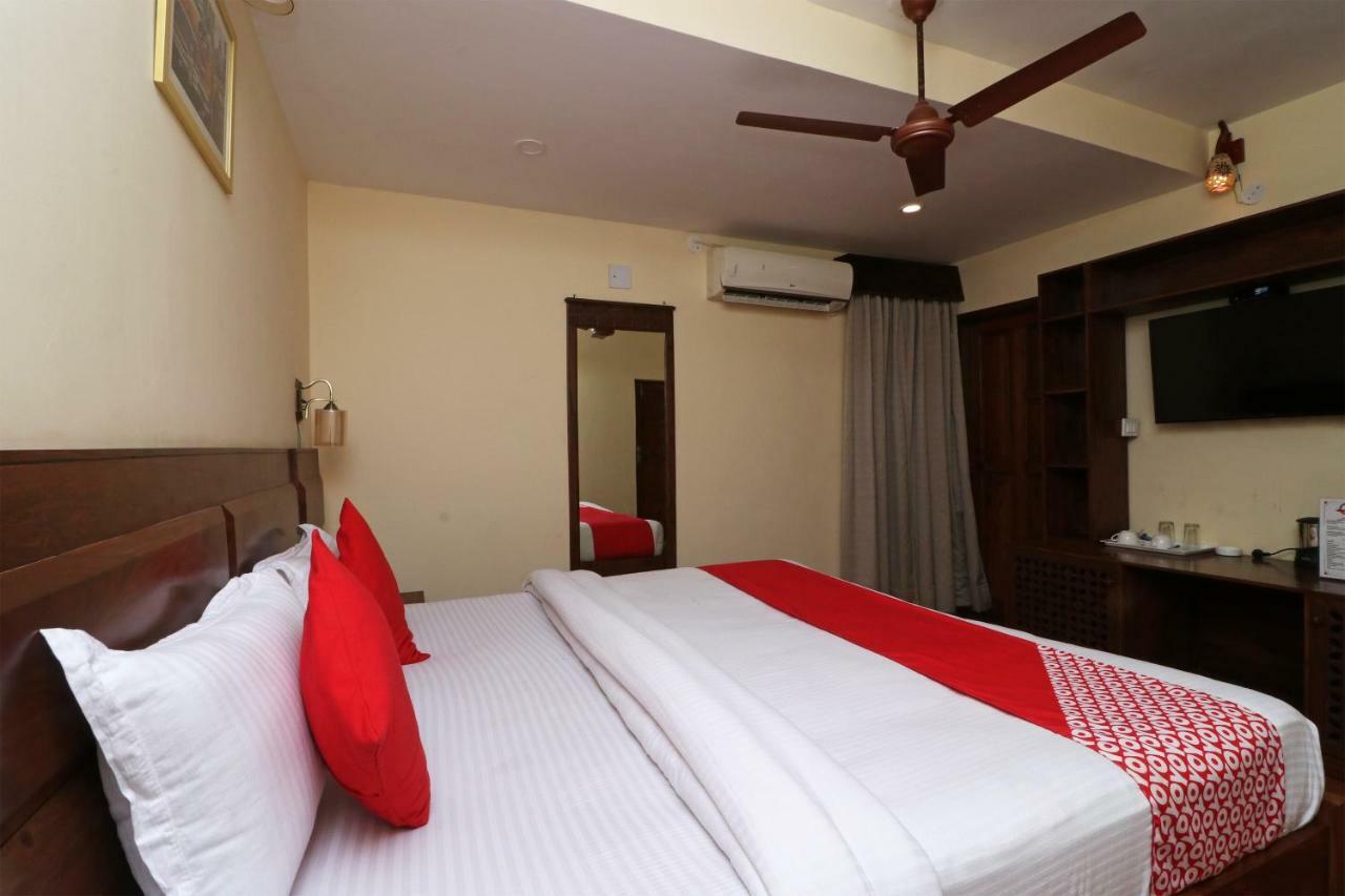 Hotel Capital O 4079 Nandini 3*