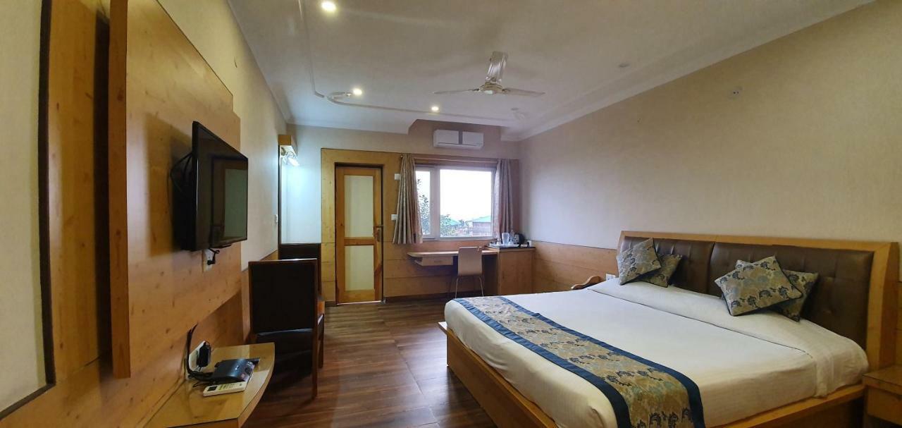 Hotel Quartz Himalayan Brothers 3*