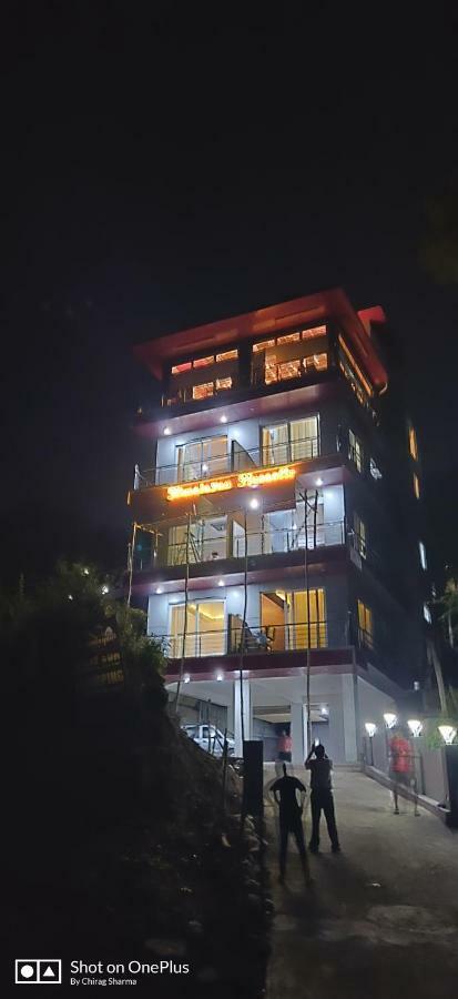 Himalayan Musaafir & Restaurant *