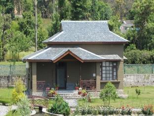 Blossoms Village 3*