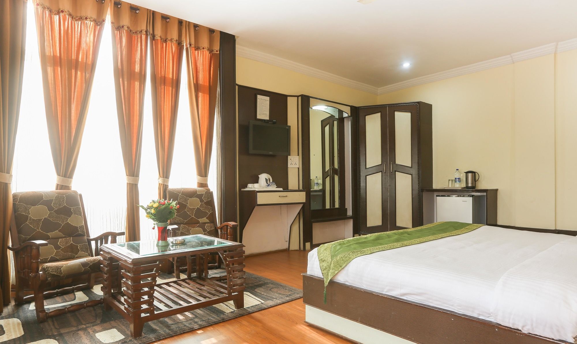Hotel Moon Walk Residency Dharamshala