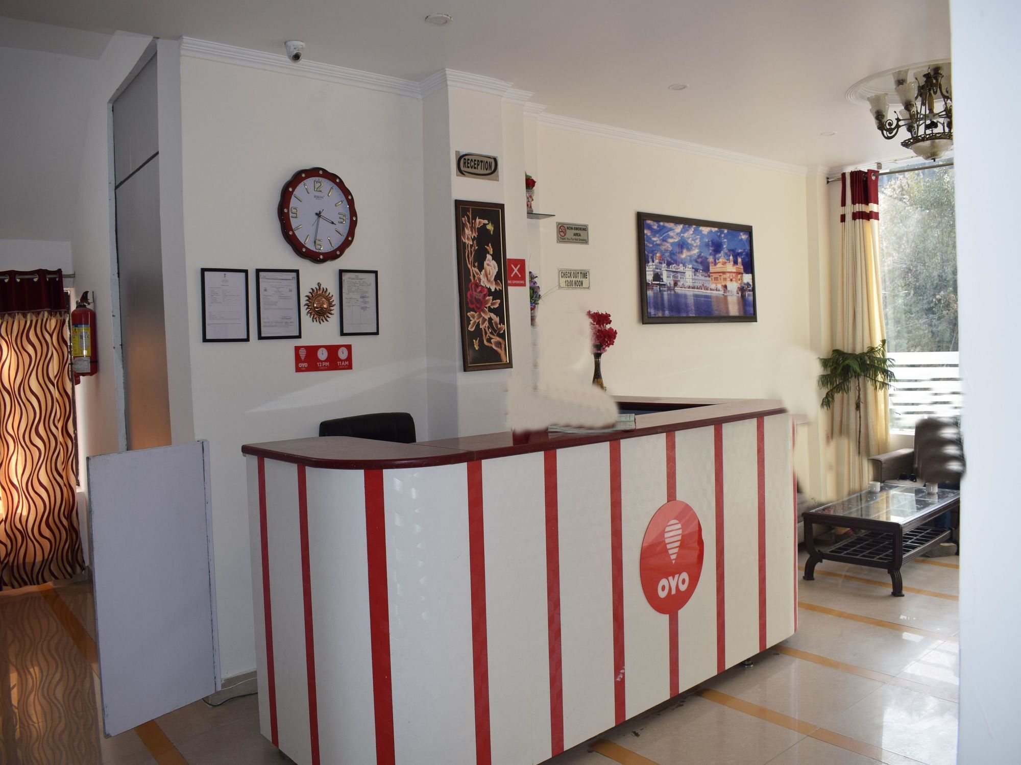 Oyo 10322 Raja Palace Dharamshala