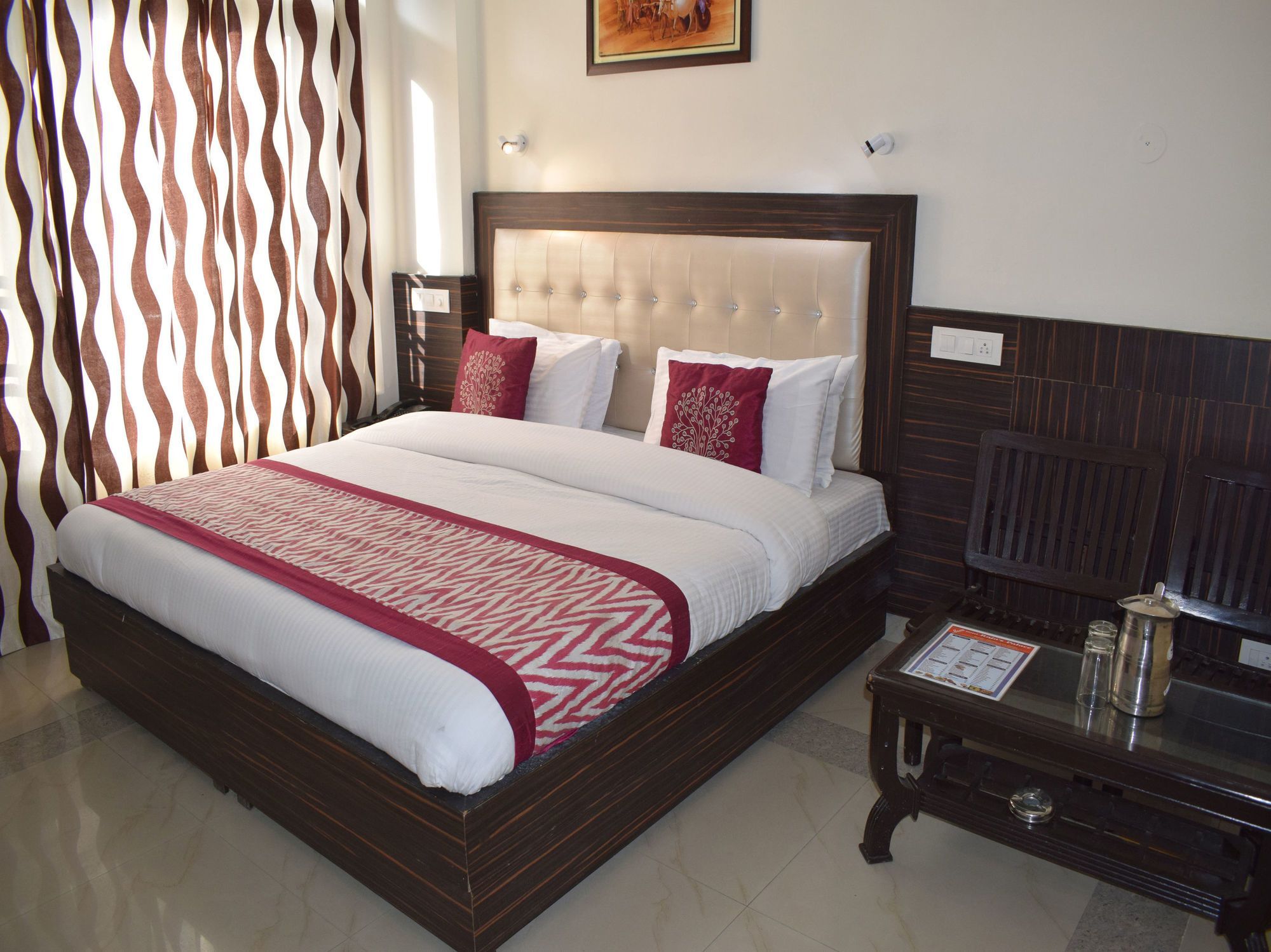 Oyo 10322 Raja Palace Hotel 2*