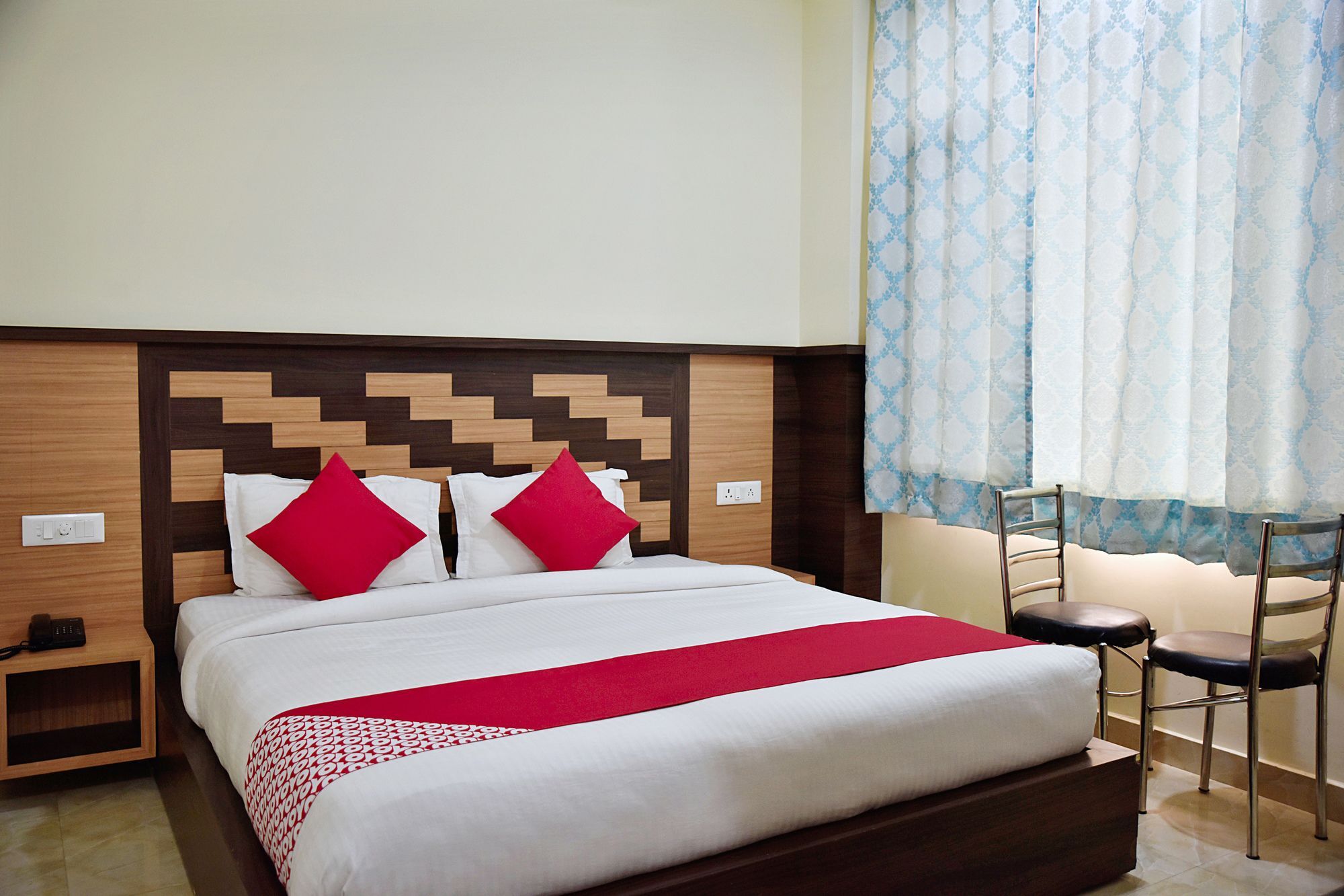 Oyo 10820 Nature's View Hotel