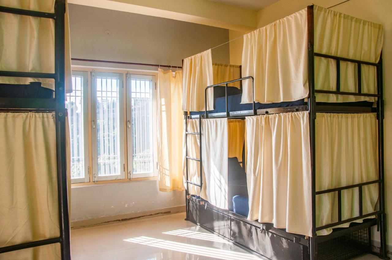 Hobo Hostel