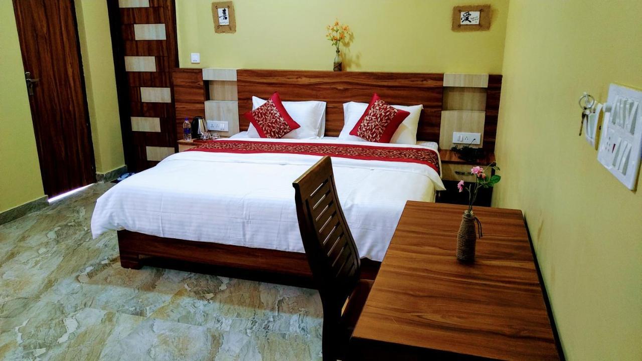 Sakura Hotel