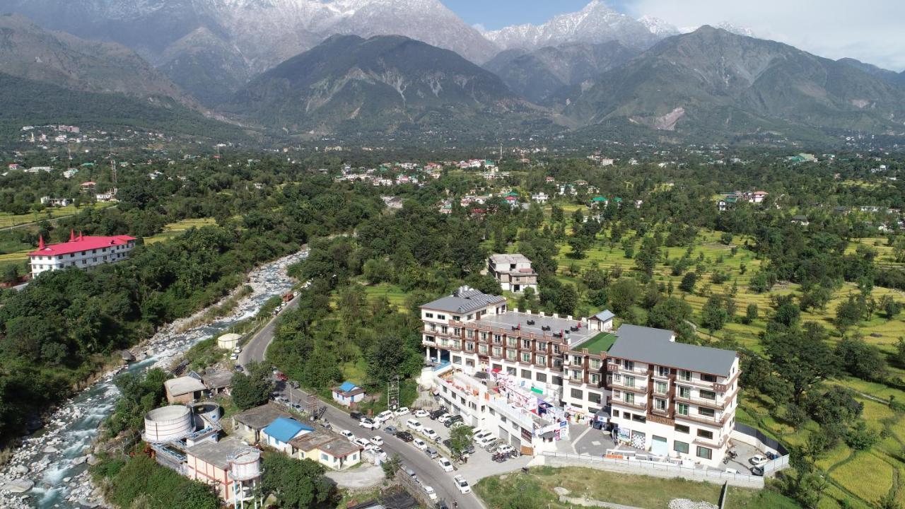 D'polo Club & Dharamshala
