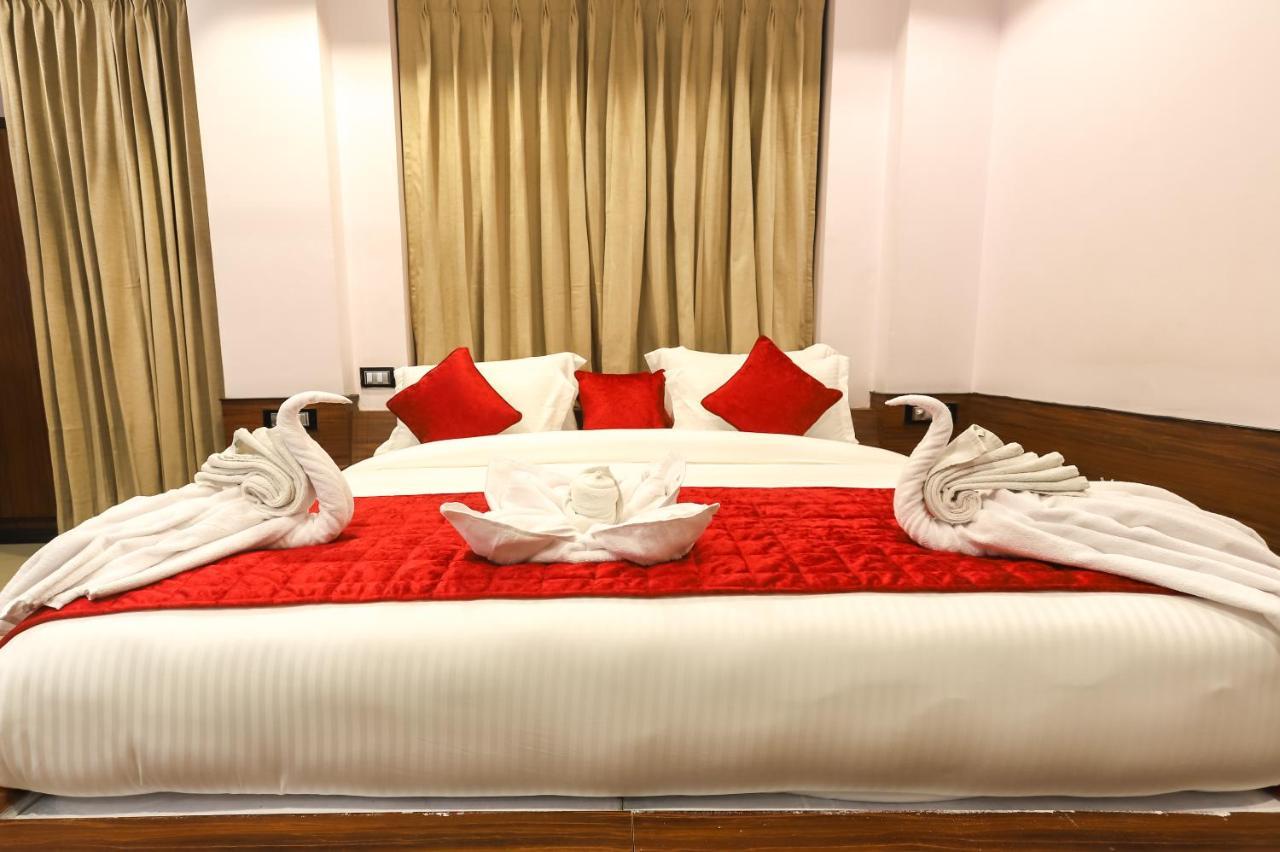 Hotel Hill, Near Mall Road, Mcleodganj# Parking#restaurant Dharamshala